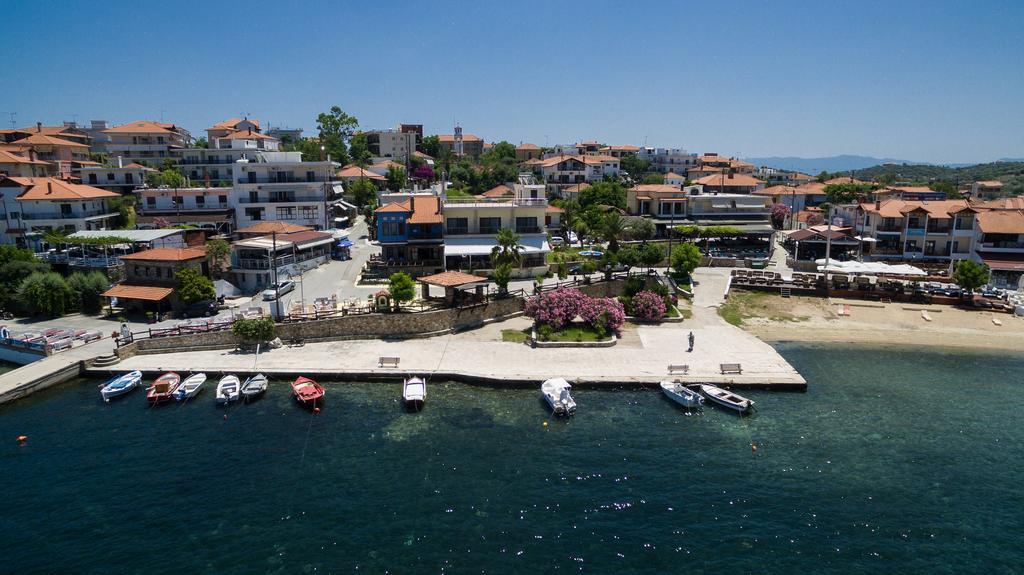 Pension Limani Ammouliani Exterior photo